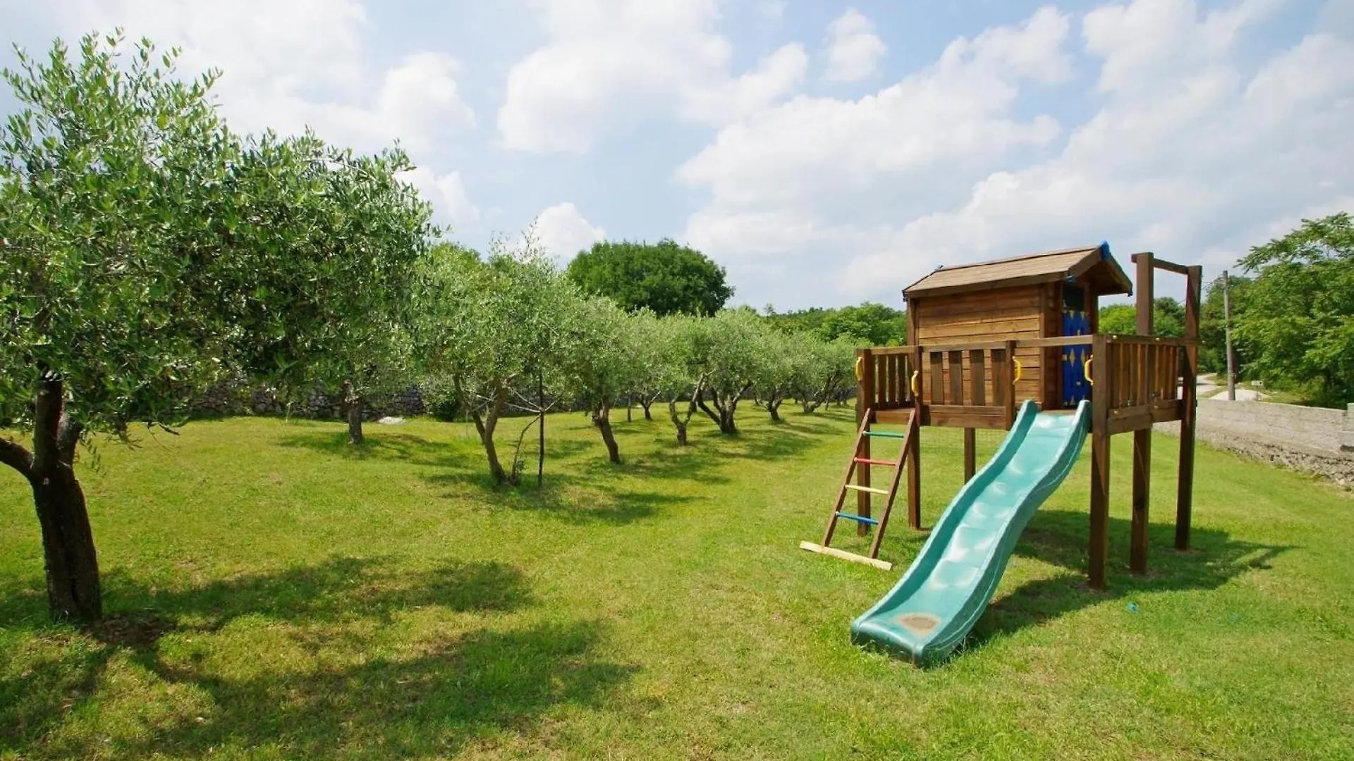 Ferienwohnung In Rakalj Mit Grill Und Garten Kroatien